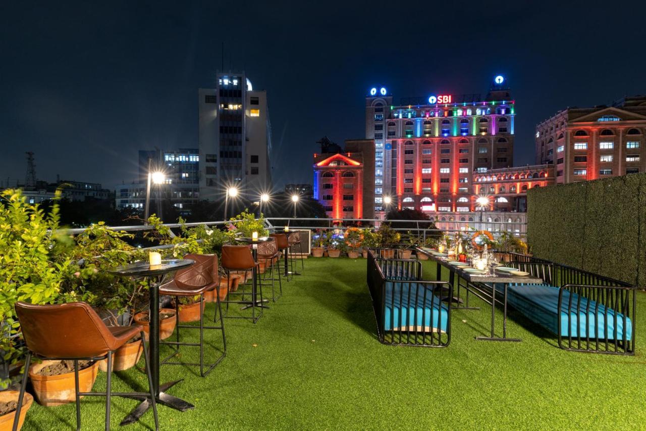 Polo Floatel Kolkata Hotel Екстериор снимка